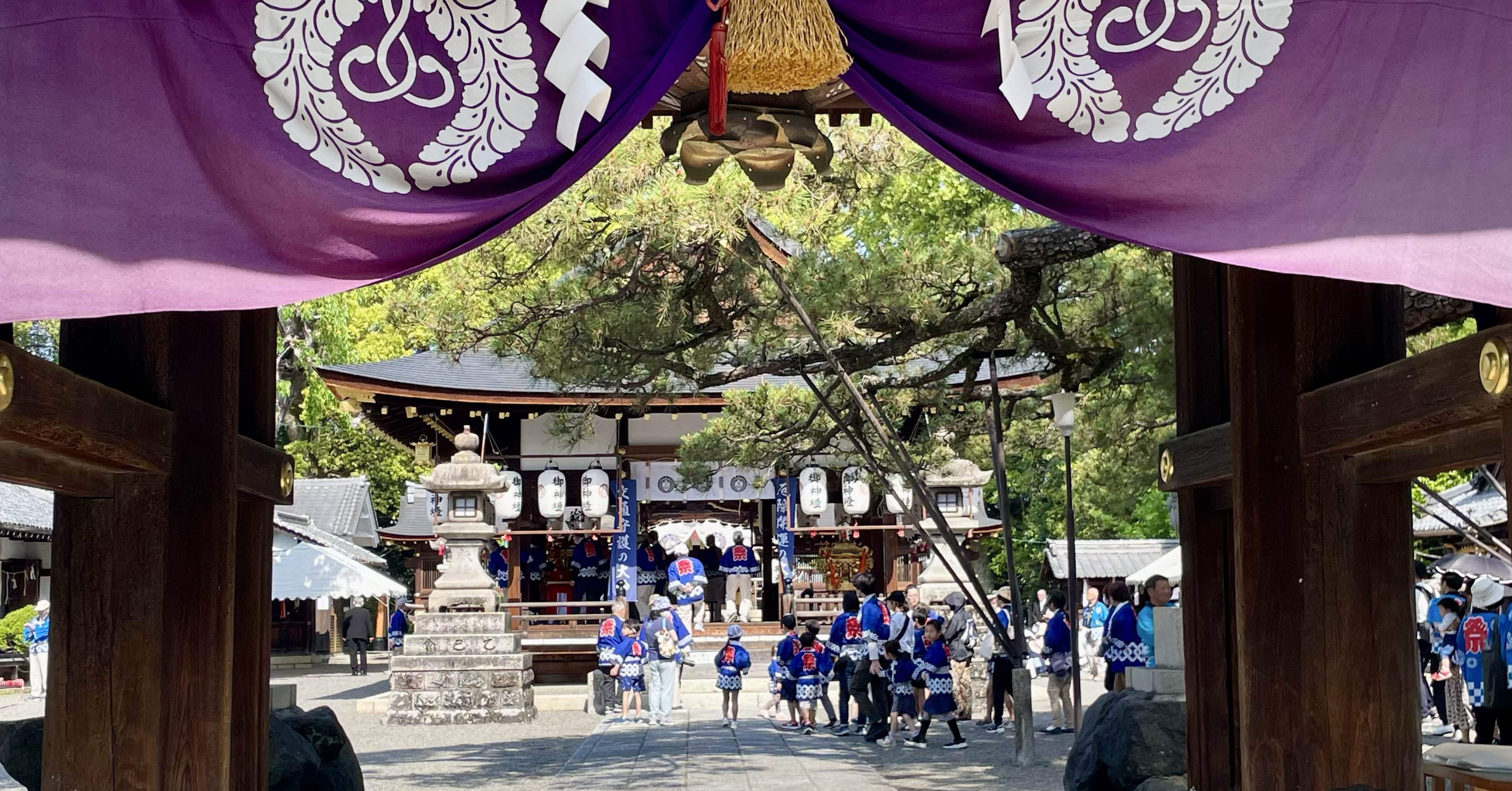 町と記憶と人の縁 ─ 子どもたちの神輿｜立木神社 例大祭｜芝田真一