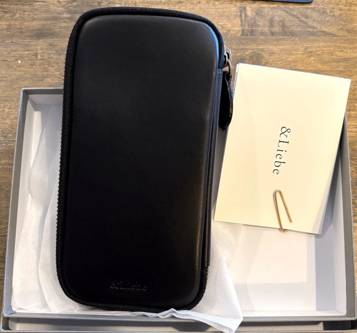 アンドリーベ　ジップペンケース　ブラック 文具にこだわる人のジップペンケース 【栃木レザー】 – &Liebe