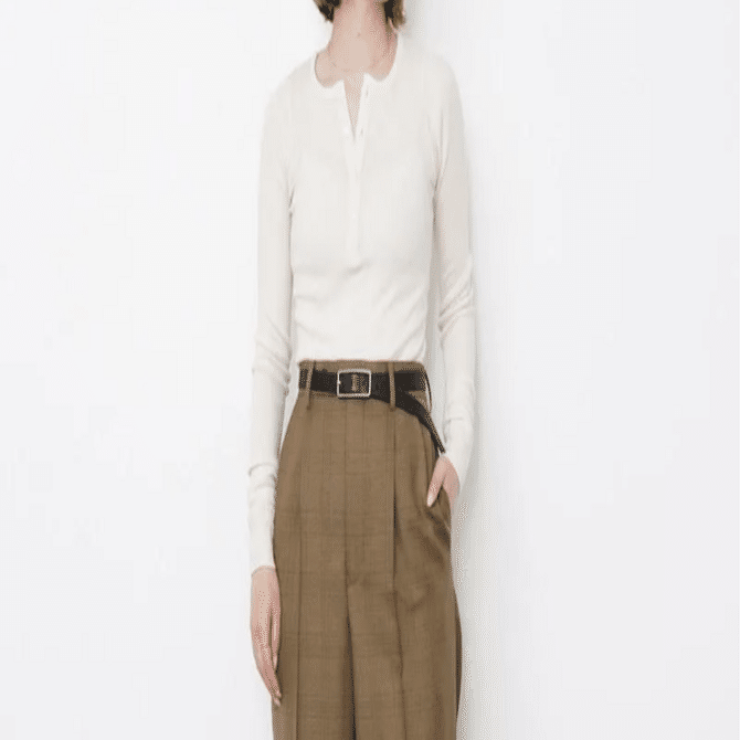 毎日着たくなる【AURALEE】 ORGANIC SOFT RIB HENLY NECK P/O｜THIRTY