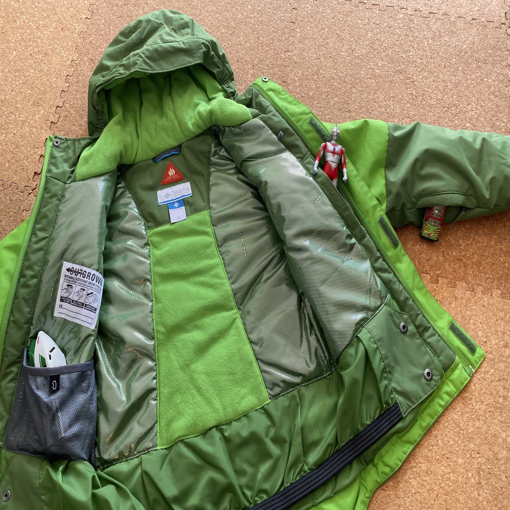 Columbiaのジュニア用スキーウェアを購入。｜meg