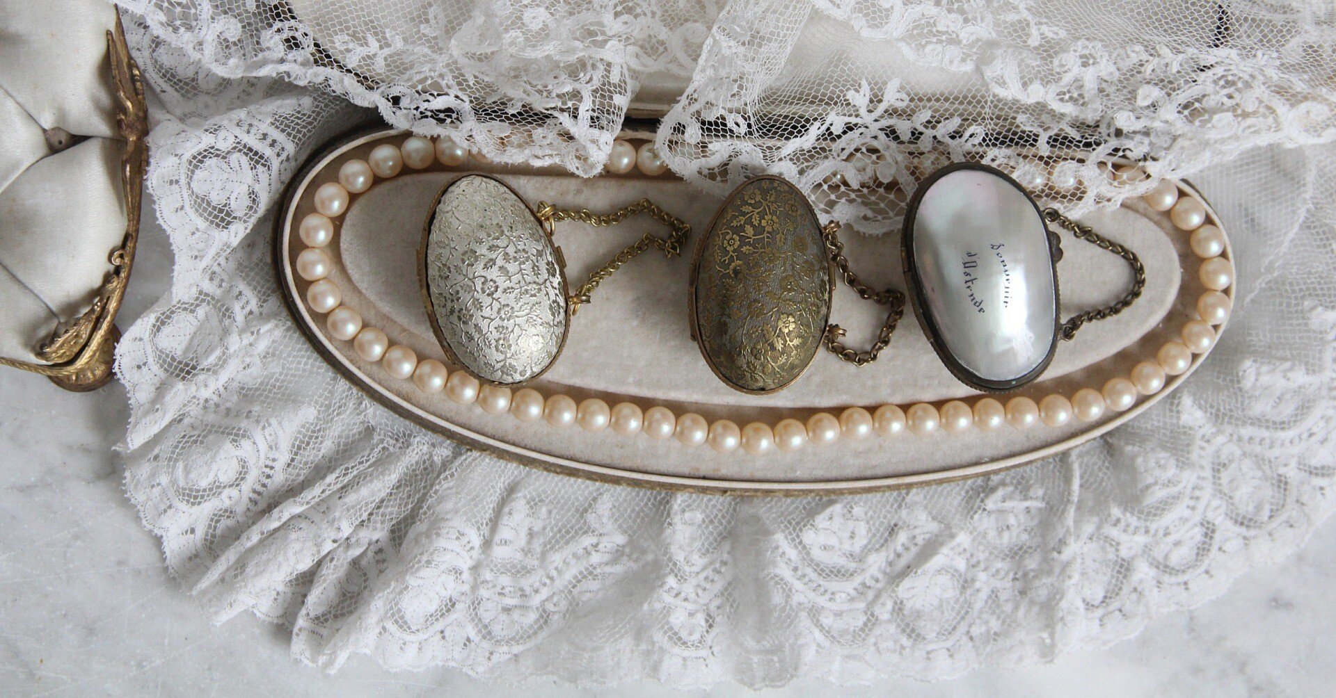 手芸 アンティーク レーステープ 未使用品 メルスリー フランス お裁縫 25m 美しいものは美しい道具から作り出される＊フランスのメルスリーに魅了