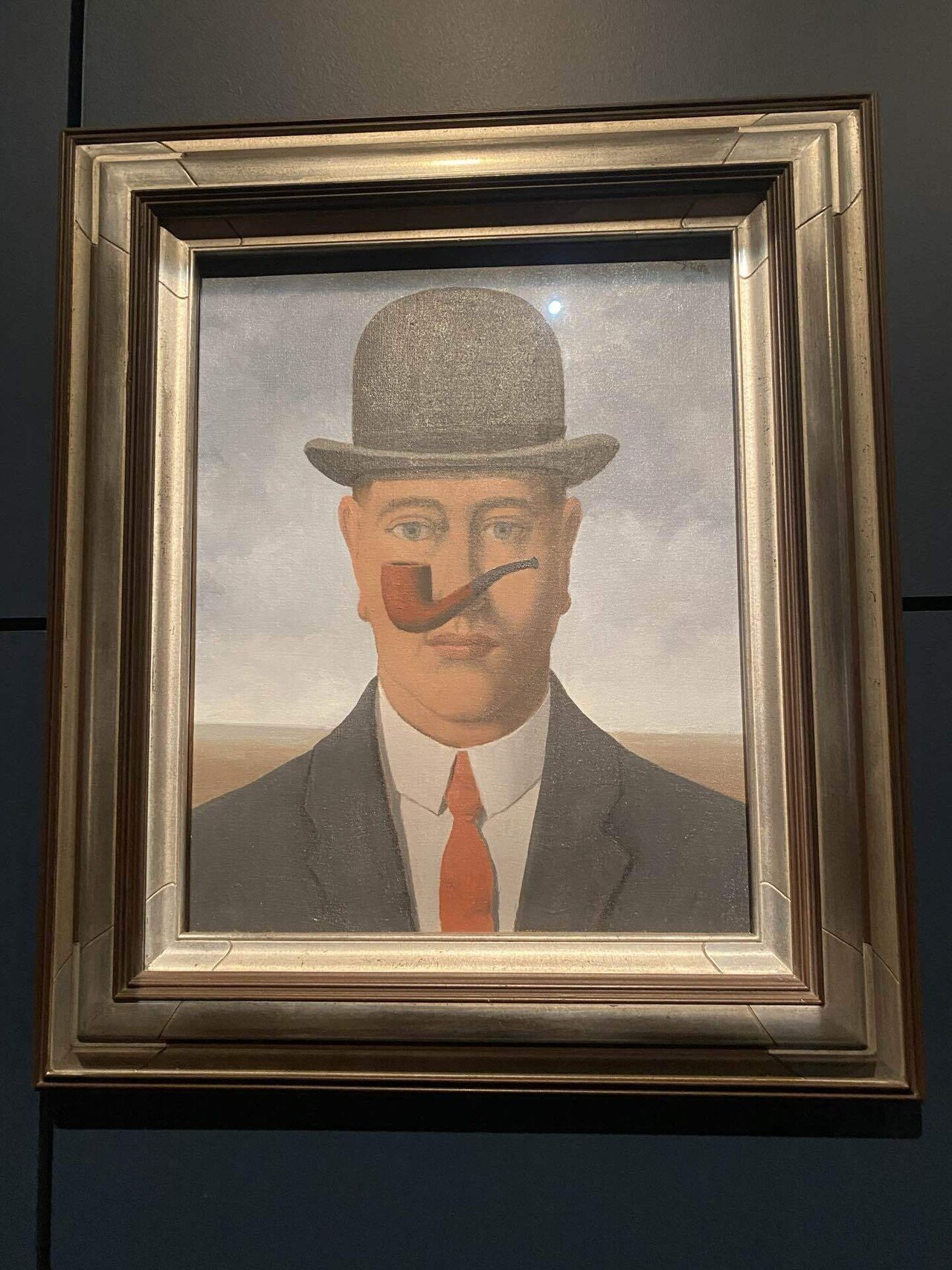 ベルギー｜りんごの絵はなかった、マグリット｜ざいじゅう @ベルギー