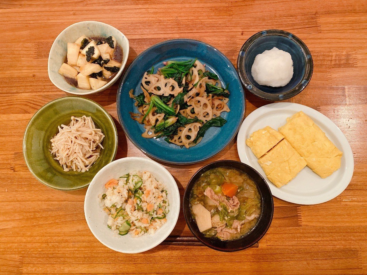 今晩の食卓 鮭ときゅうりの混ぜご飯 いしばしまゆみ Note
