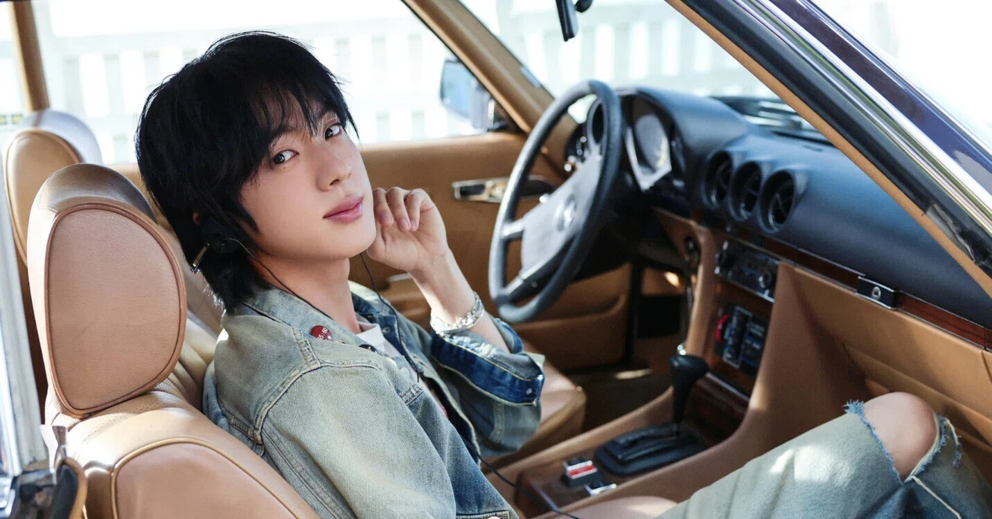 BTSのJINという人の面白さ・奥深さ｜くずは