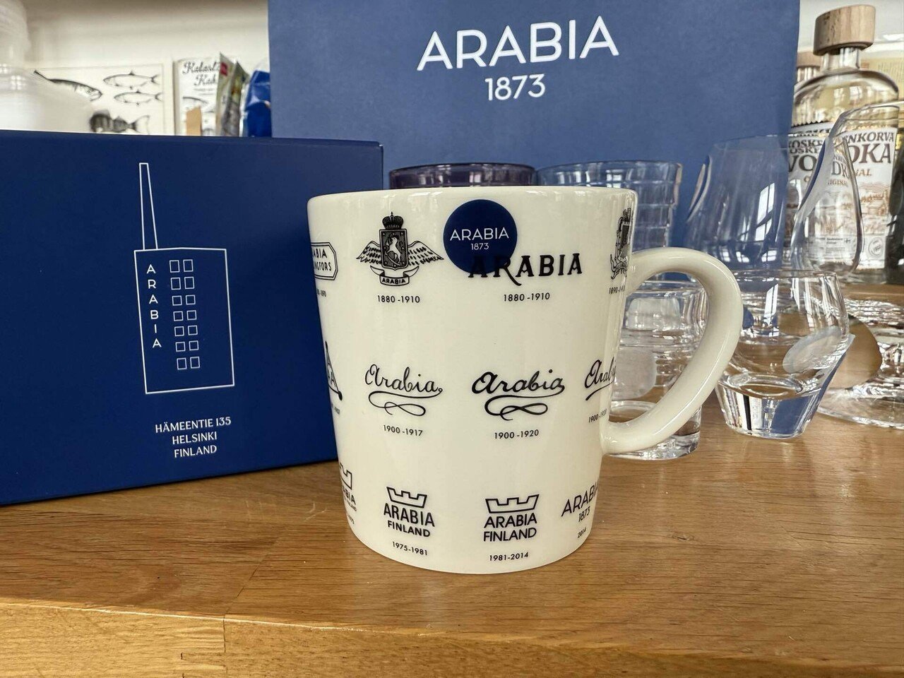 アラビアミュージアム🇫🇮のショップで限定マグが5/9に発売され