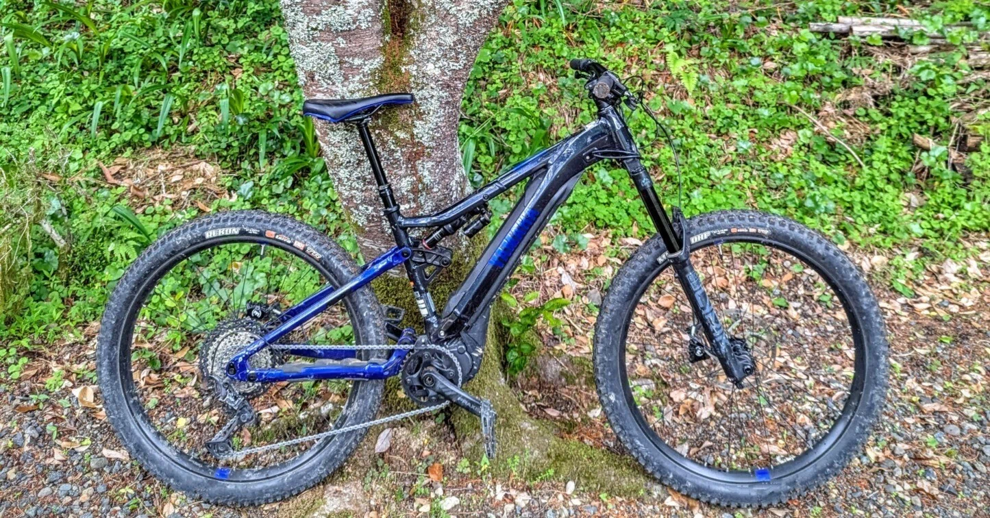 Fireeye Mtb hub blue f&r 新品未使用 Fireeye Mtb hub blue f&r 新品未使用 Fireeye Mtb hub blue f&r 新品