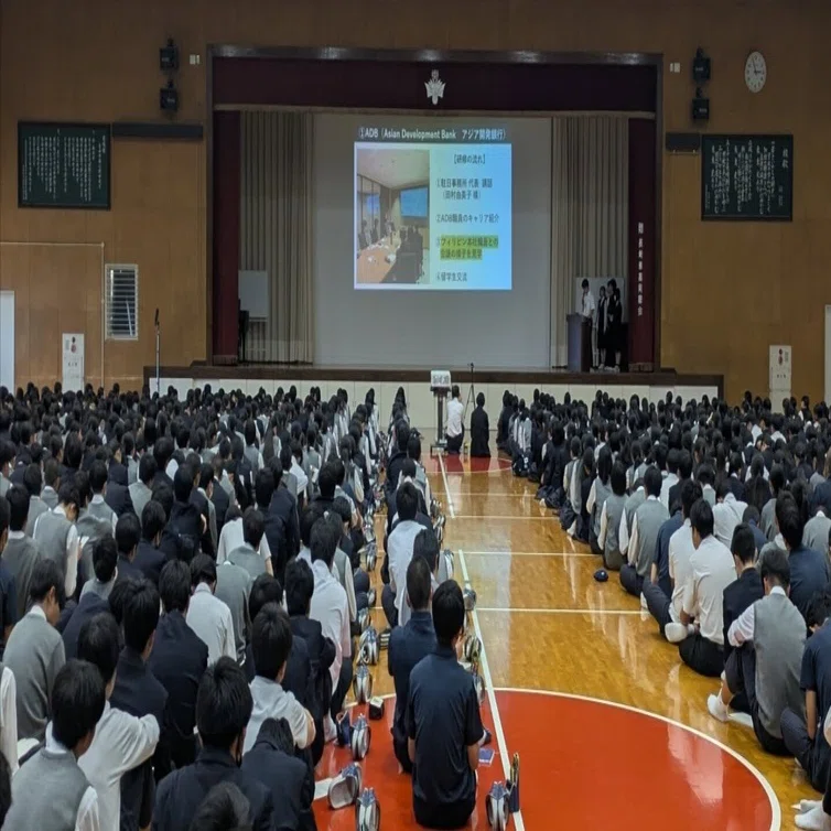 5/1)海外研修報告会が開催されました！｜【公式】長崎県立長崎東中学校