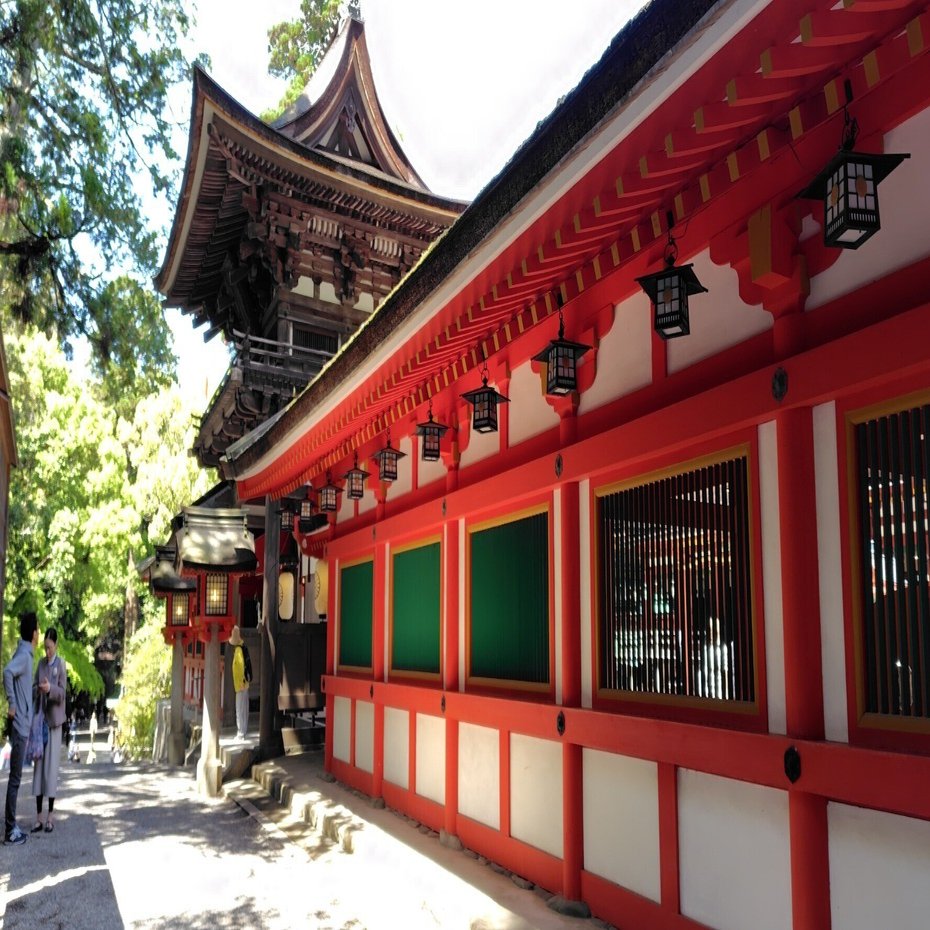 御剣守る ふるの杜 ｜石上神宮｜つきふね