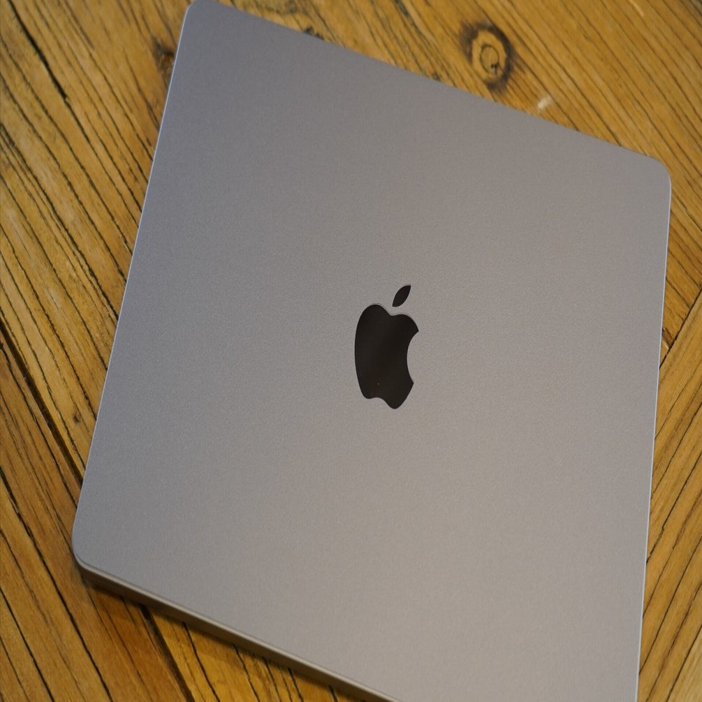 動画編集する高校生のMacBookの選び方｜ガジェットと動画編集高校生