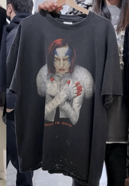 SEKAI NO OWARI 深瀬さん着用のヴィンテージTシャツを解決②〜衣装の