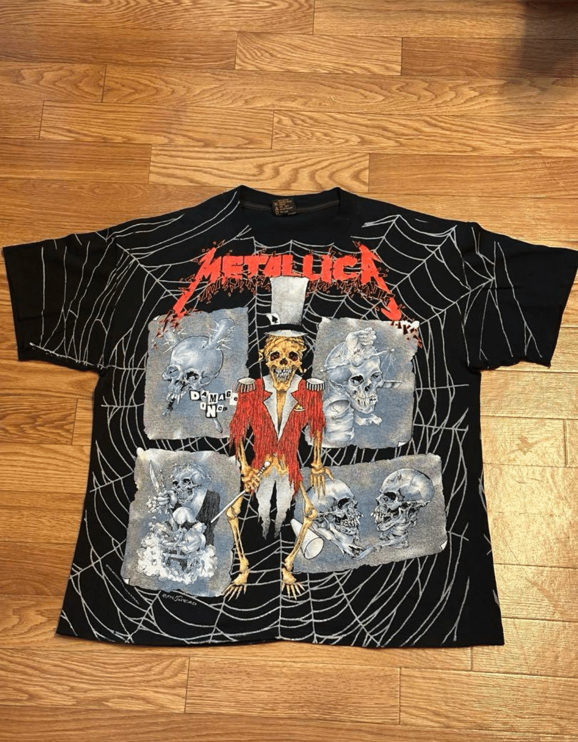 SEKAI NO OWARI 深瀬さん着用のヴィンテージTシャツを解決②