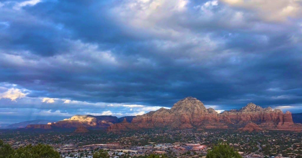 大自然とスピリチュアルの地セドナ 行き方編 渡 まいこ Note 大自然とスピリチュアルの地セドナ 行き方編 渡 まいこ Note