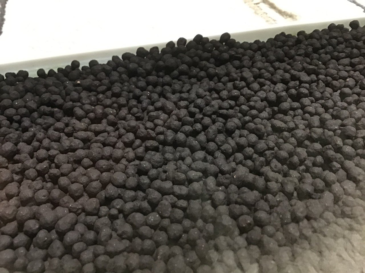 余っていたソイルでは少なすぎた ゆーいちの水槽部屋 Note