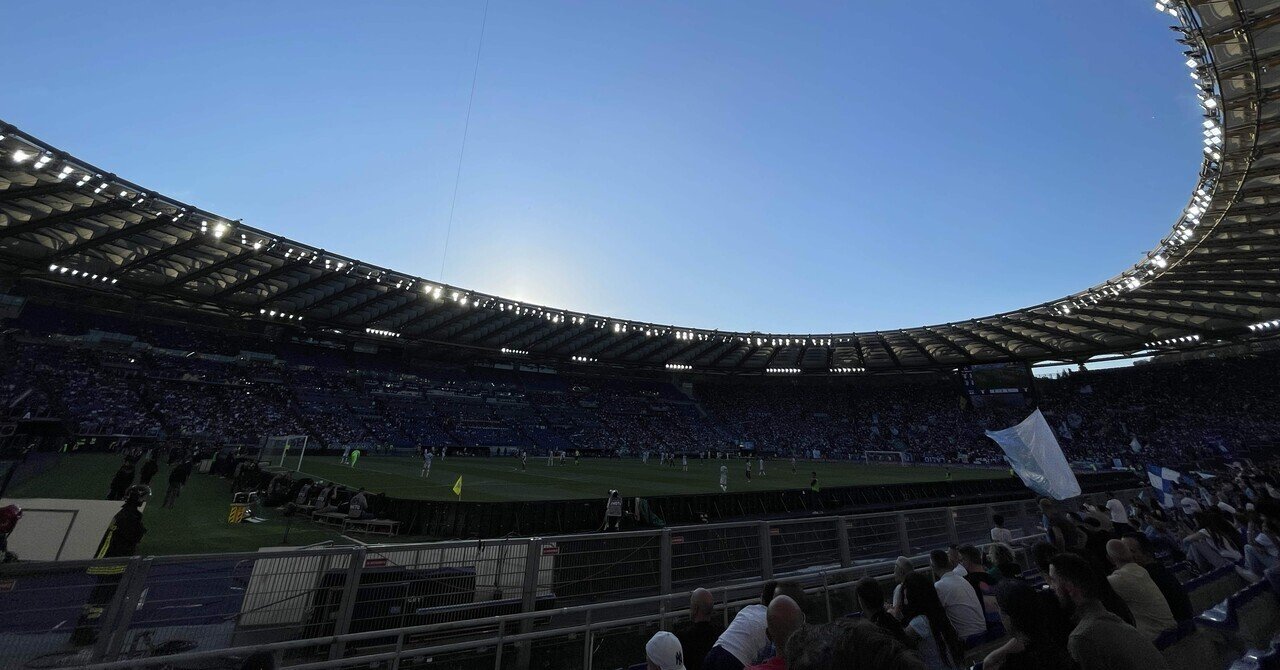 カオスと歓声に呑まれた、イタリアサッカーの熱狂｜Gyo Kimura