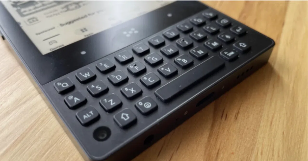 Minimal Phoneは使いにくくて正解？｜葉月 陽