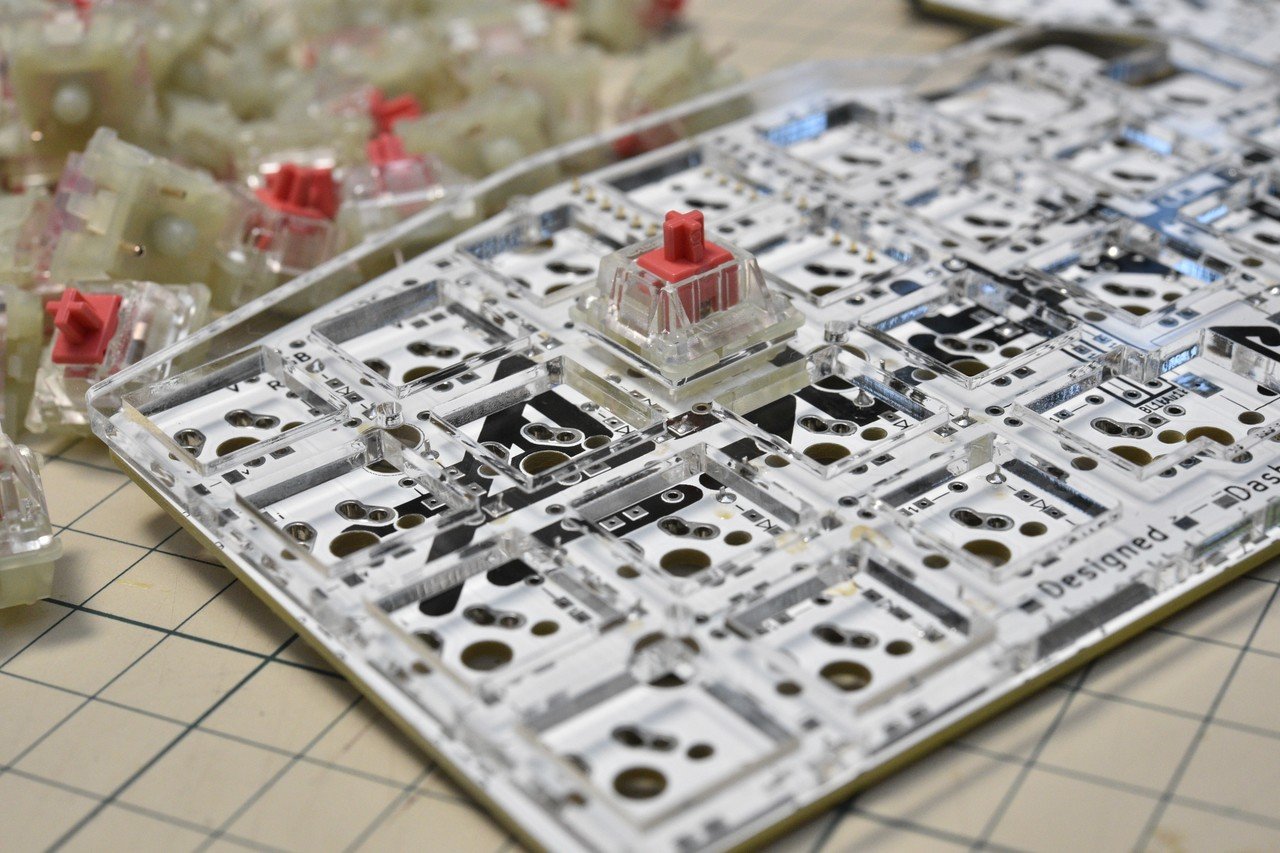 自作キーボードキットのErgodash miniを素人が気力だけで作って 自作キーボードキットのErgodash miniを素人が気力だけで作って