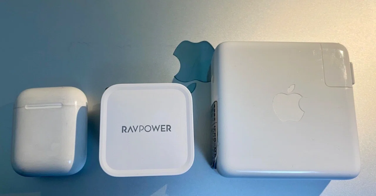 持ち運び用にMacbook Pro 16インチ充電器セットを買った｜田村岳夫 