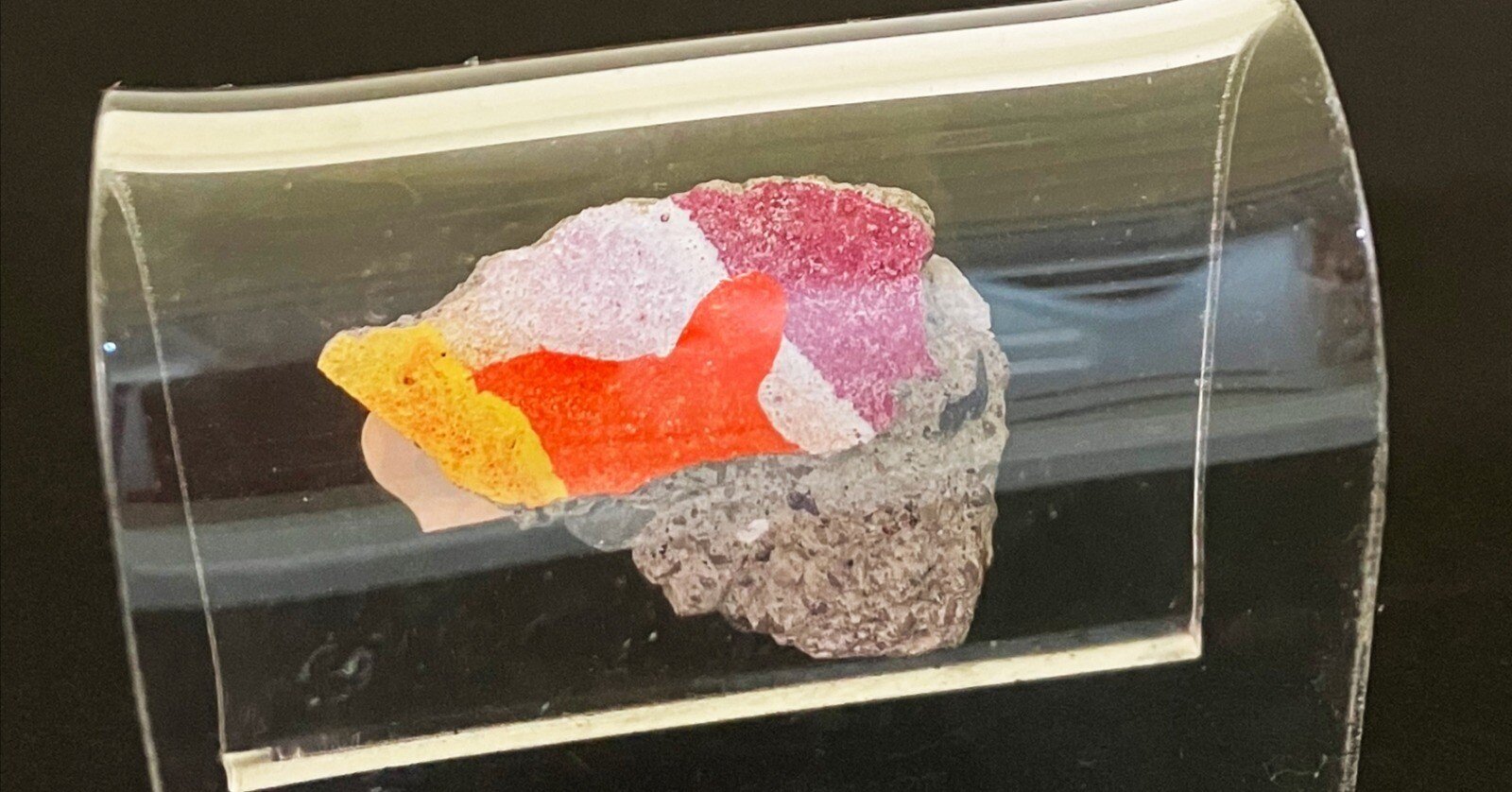 ベルリンの壁の破片 ベルリンの壁の破片？｜柴崎銀河（ゲーム＋出版）