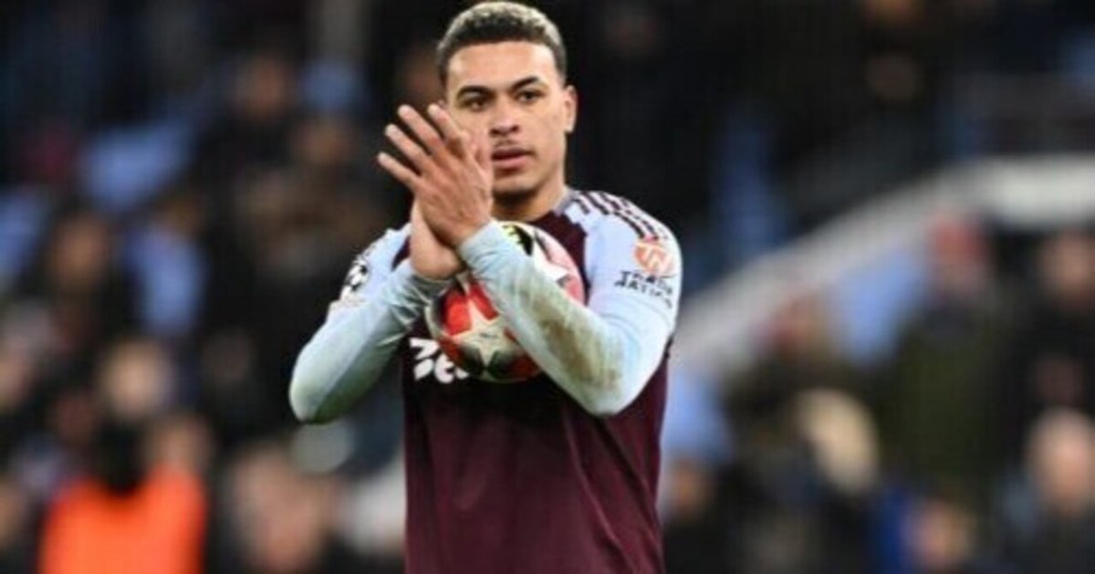 アストンヴィラ ユニフォーム 3rd モーガン ロジャーズ 3者契約で作成