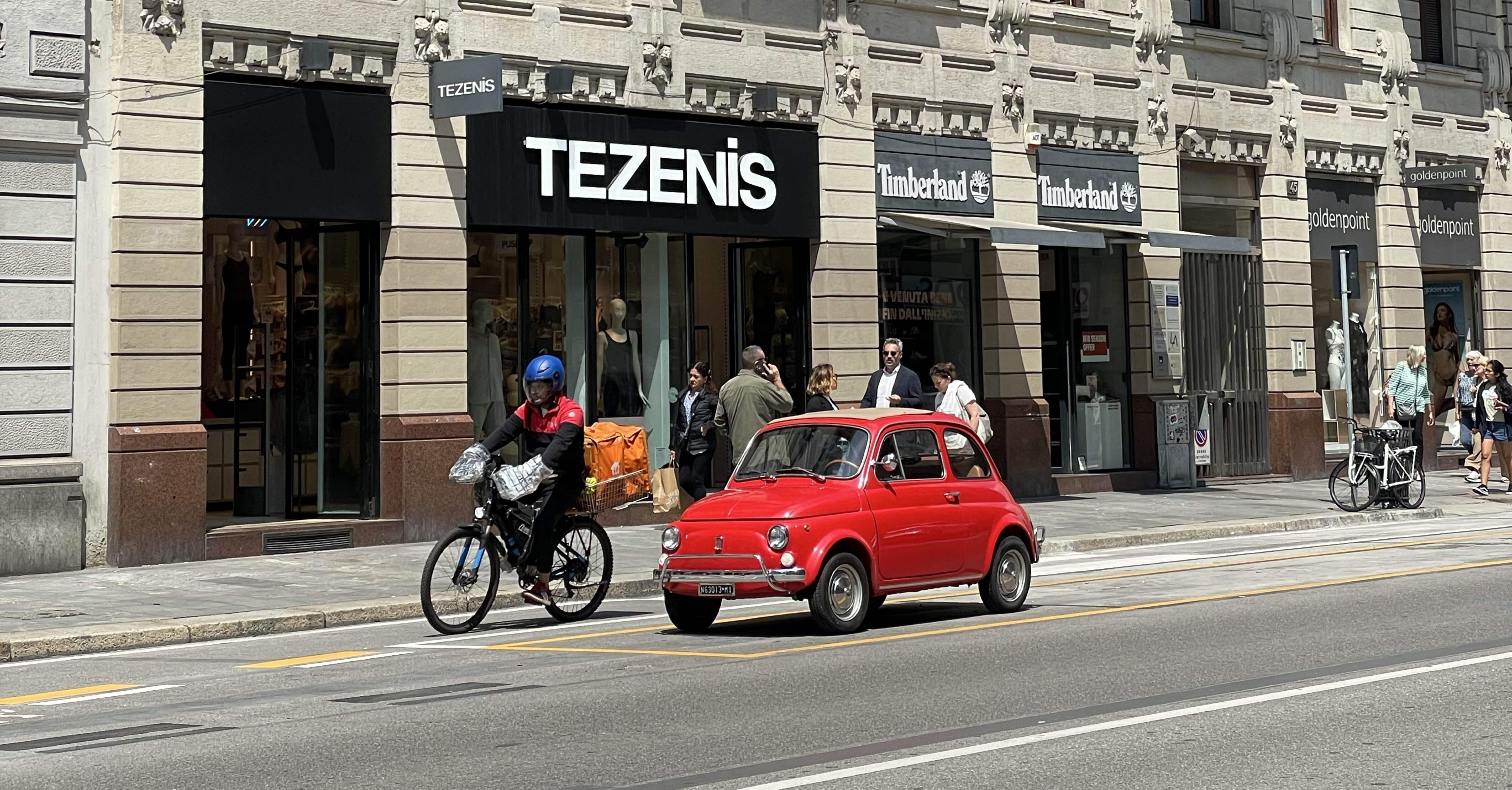 新品イタリア、ミラノのCITTA ALTA トスカニー イタリアワイン専門店 / アルト アディジェ ピノ ネーロ