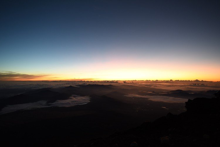 富士山山頂からのご来光1