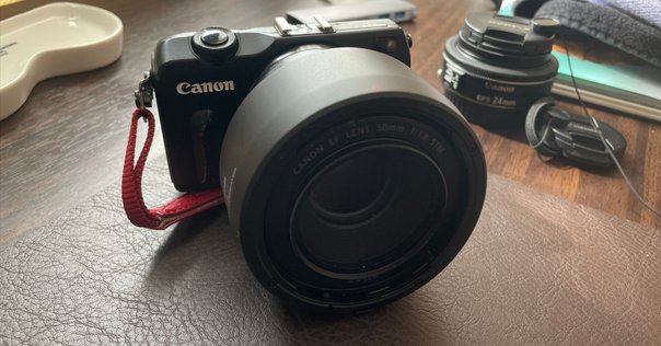 ガジェットレビュー】単焦点の神レンズ‼│キヤノン EF-M 22mm F2