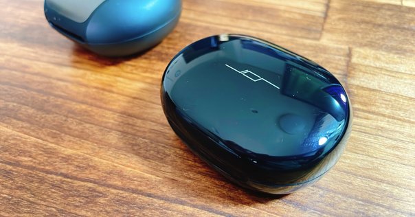 ダンスミュージック向けの片側14BA/ハイブリッドイヤホン「Sound