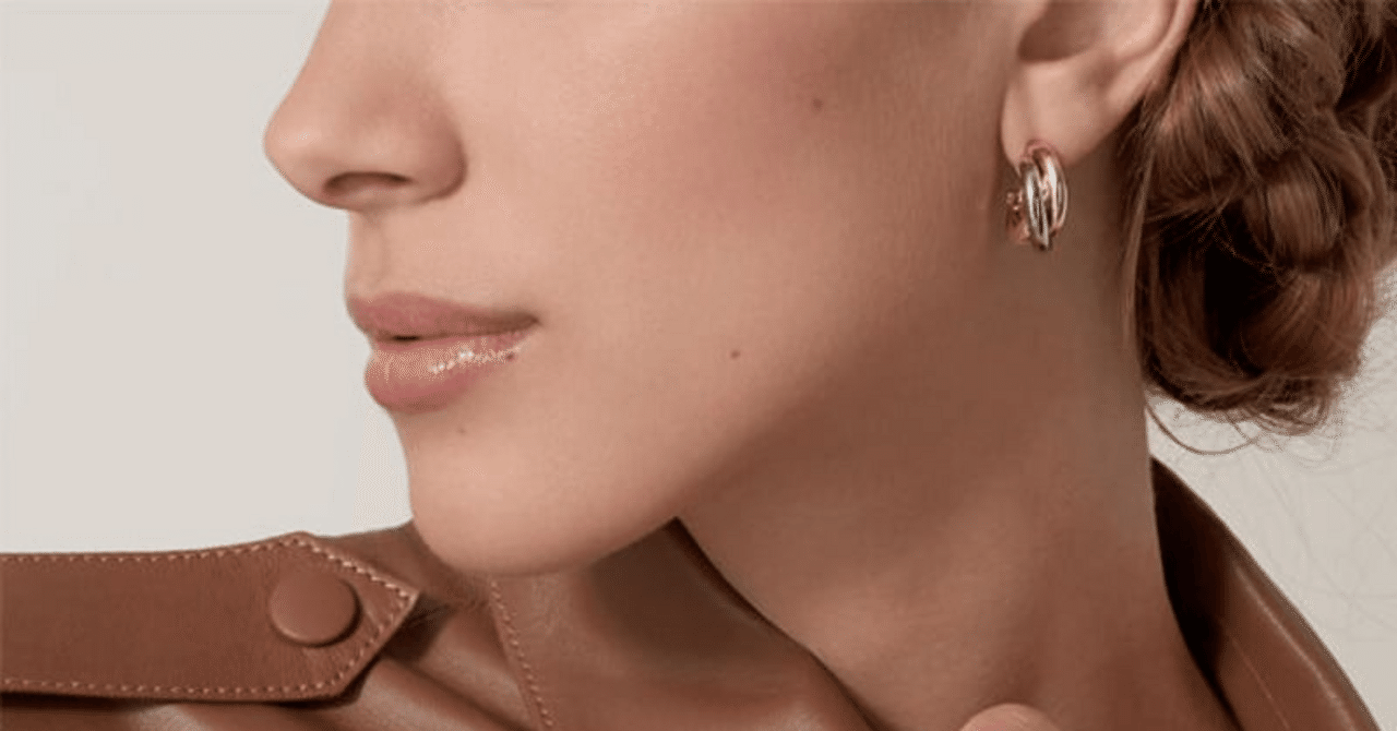 ずっと使える！ファーストジュエリーで人気のピアス【カルティエ