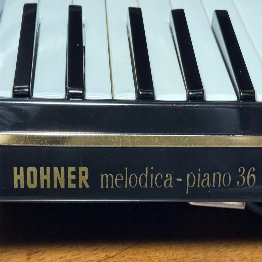 Old melodica｜まんぼう