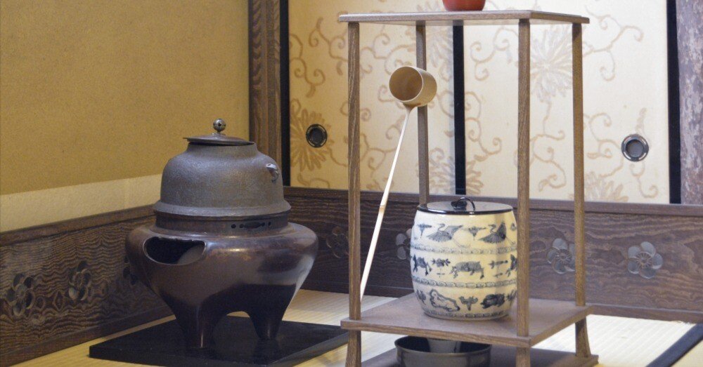 5月のお稽古（普）炉・風炉「桑小卓」｜光輝庵 鎌塚宗典