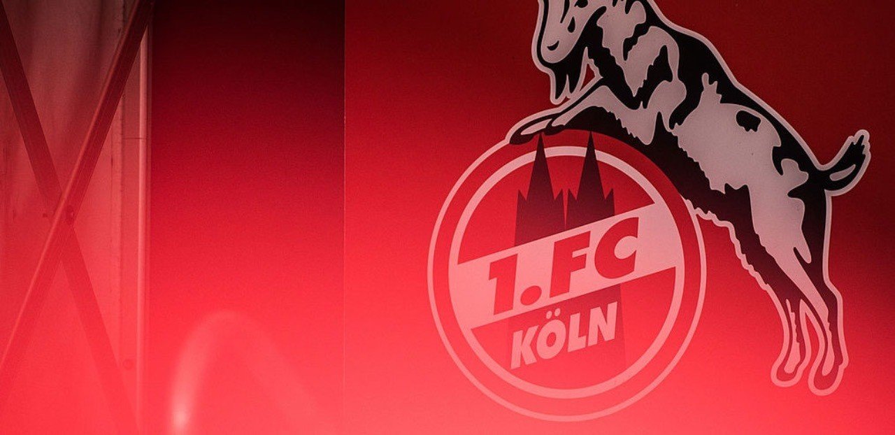 荒天により グラッドバッハでの試合は中止に 1 Fcケルン 公式サイト和訳 Schoeln Note 荒天により グラッドバッハでの試合は中止に 1 Fcケルン 公式サイト和訳 Schoeln Note