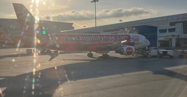 飛行機恐怖症を克服して与那国島まで飛んだ話｜まいす