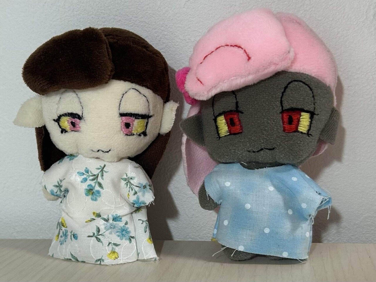 カモミールティーラテ　自作ぬい 初めてぬいぐるみを作った時からの成長っぷり！｜あみと