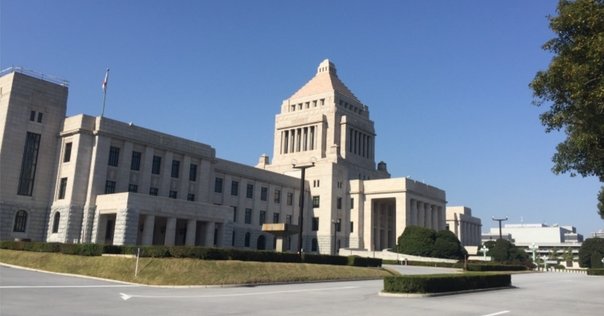 楽天ブックス: 暴力と社会秩序 - 制度の歴史学のために