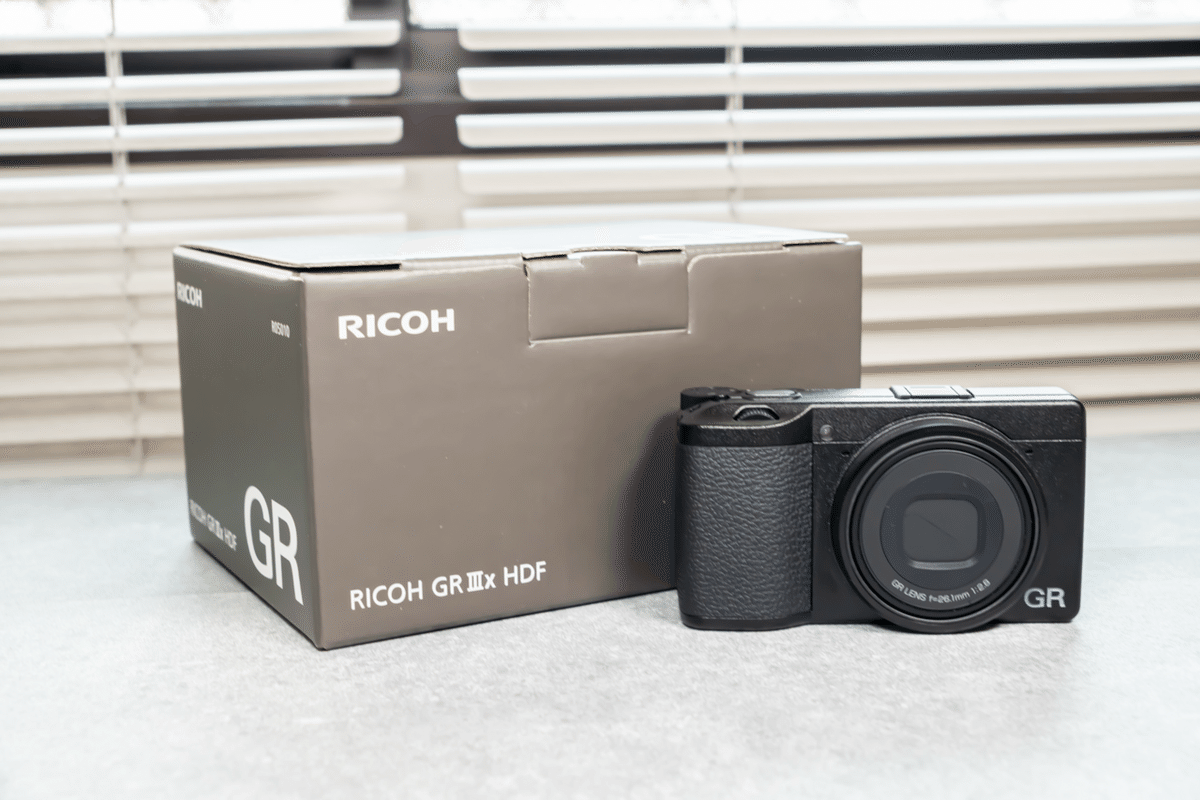 【極美品】RICOH GRⅢx コンデジ ショット数25枚 やっと買えたRICOH GRⅢx。|Shino|20代フリーランス