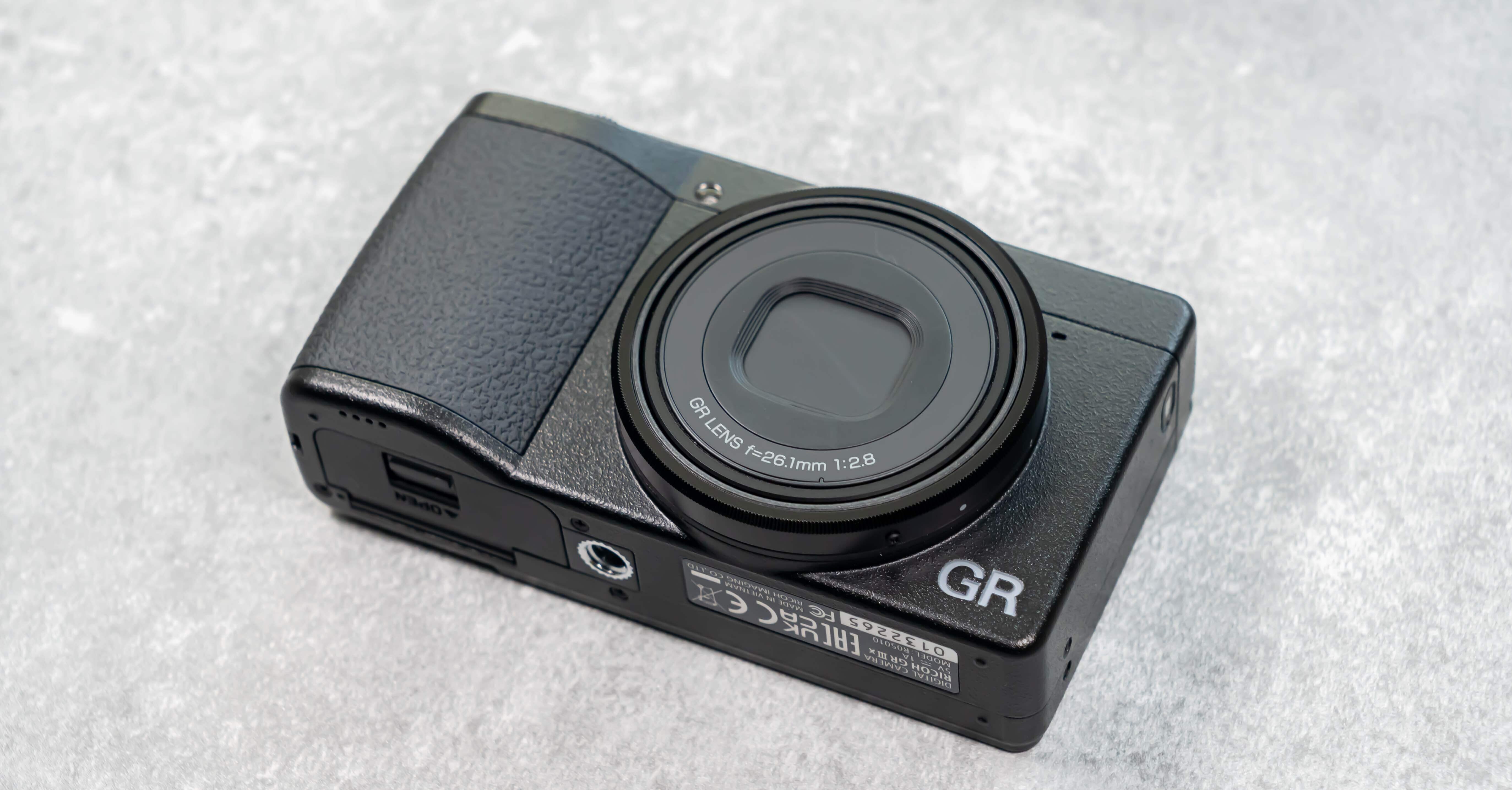 RICOH GRⅢ 美品 やっと買えたRICOH GRⅢx。｜Shino｜20代フリーランス