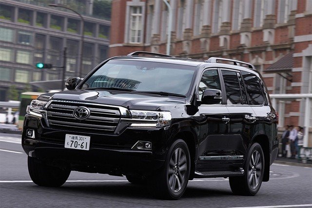 ボランティア活動で仲良くなった方が今年は山登りを積極的にすると宣言したのでアウトドア車について調べてみた エアロたけし Note