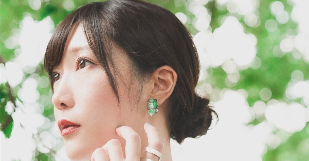 かおりちゃん(ピアス)  ④群青 かおりちゃん(ピアス) ④群青