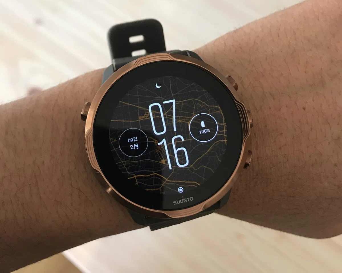 スント7チタニウムsuunto7 スマートウォッチ 美しく GARMIN ガーミン