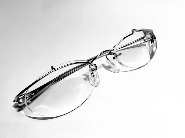 メガネ 私の愛用品 〜 眼鏡 MP-690 〜｜KAKU