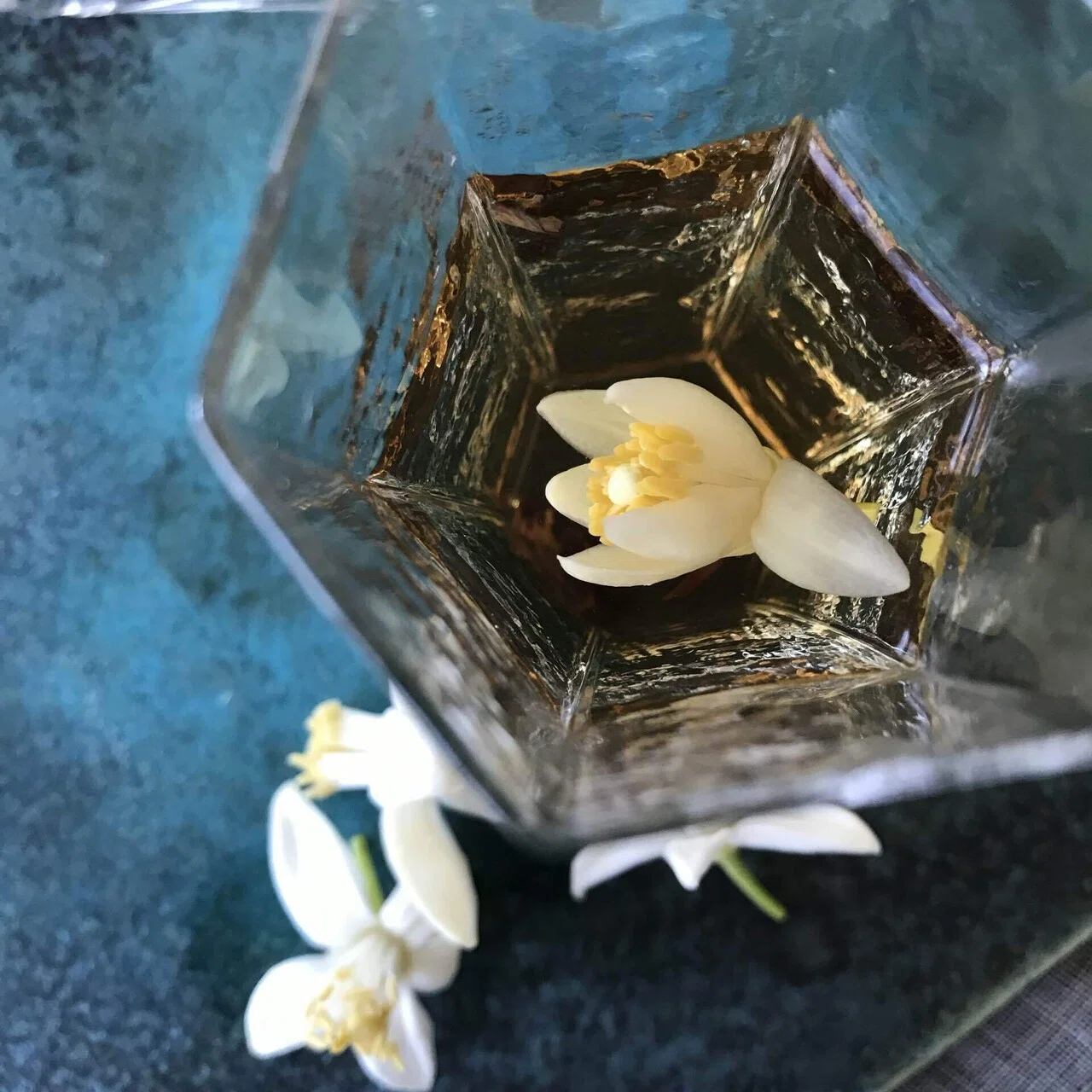 中国茶のしつらえ 蜜柑の花｜cha-bliss