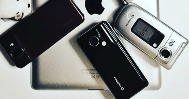 携帯電話本体　ガラケー　257台まとめ　タ85~89 携帯電話本体 ガラケー 257台まとめ タ85~89 携帯電話本体 ガラケー