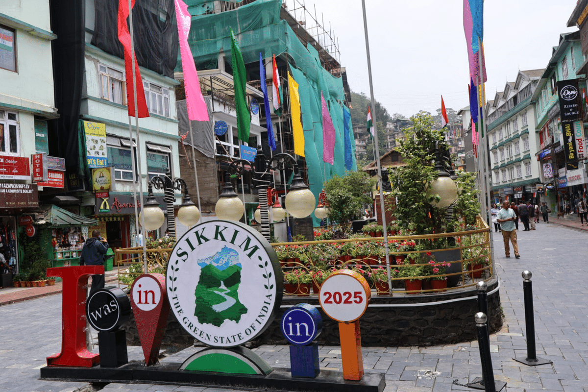 国境でスキップ ネパールへ陸路越境🇳🇵カトマンズへの道は遠いのね。。｜Namo《世界