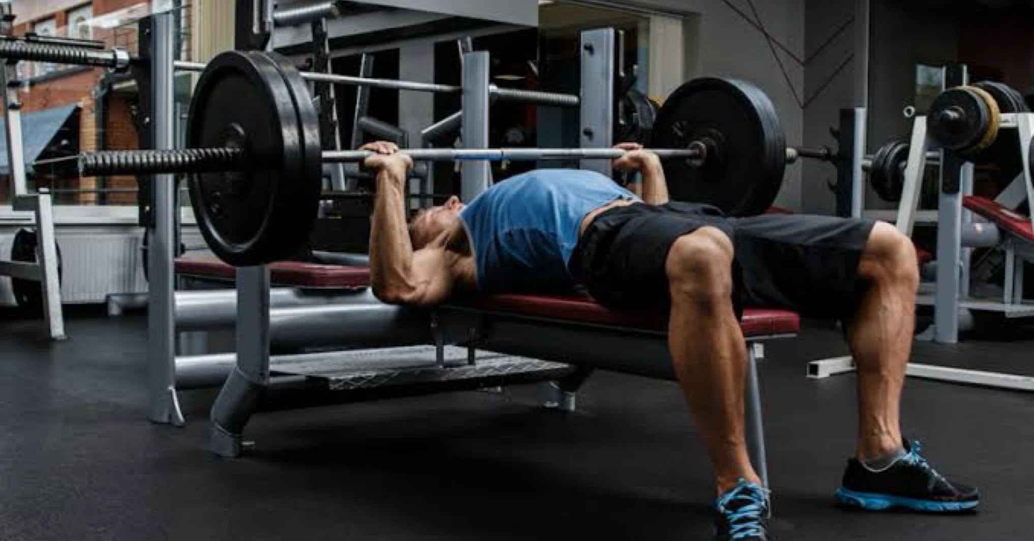 筋トレ初心者が2ヶ月半でベンチプレスが60kg→100kgになれたワケ｜むら 