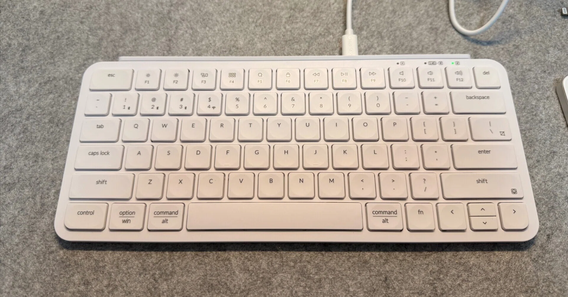 Keychron B1 Proを買った｜丘乃上にゃむ