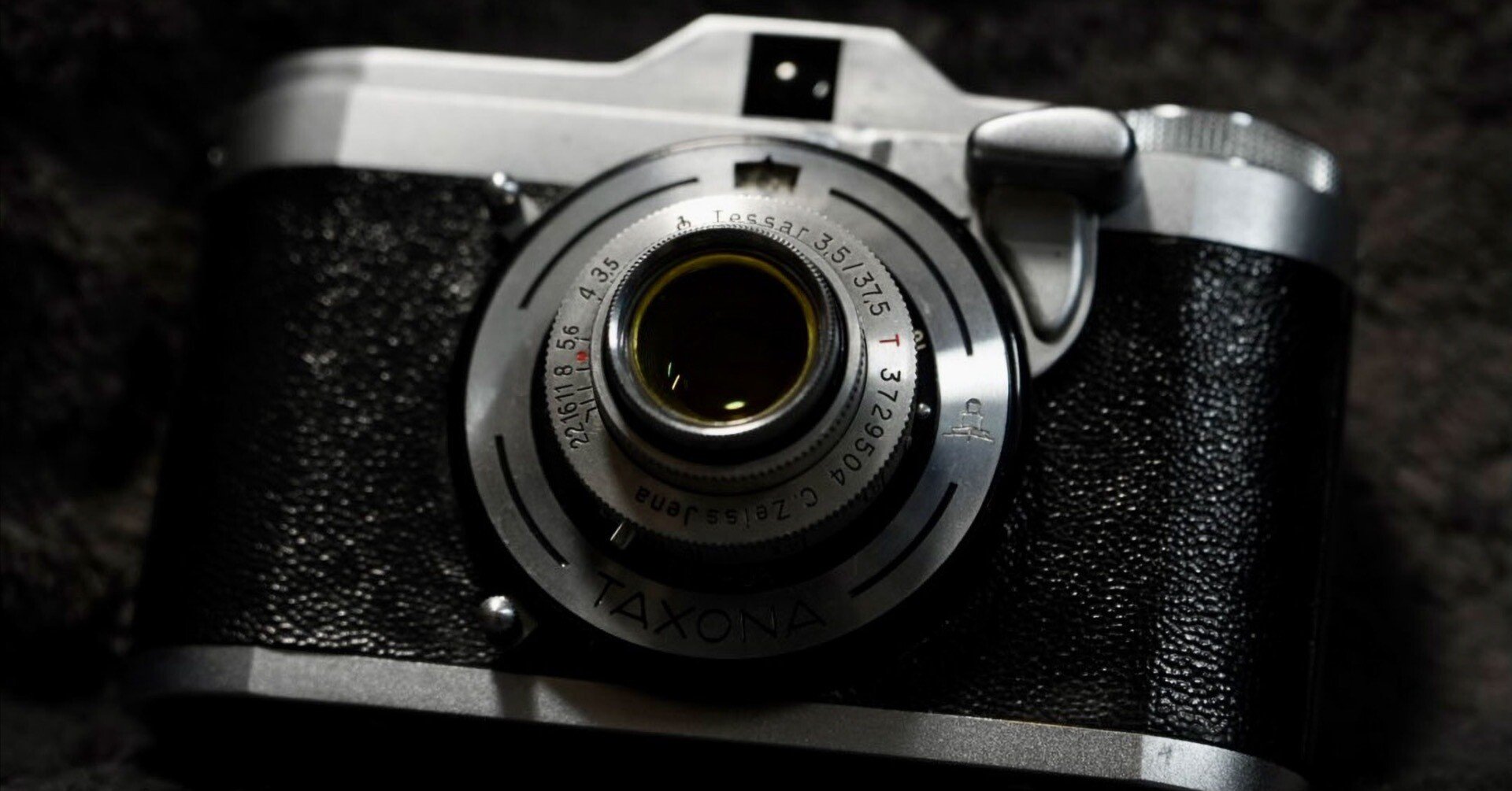 35SQでスナップ！ with Zeiss Ikon TAXONA｜樹理庵 (Julian)