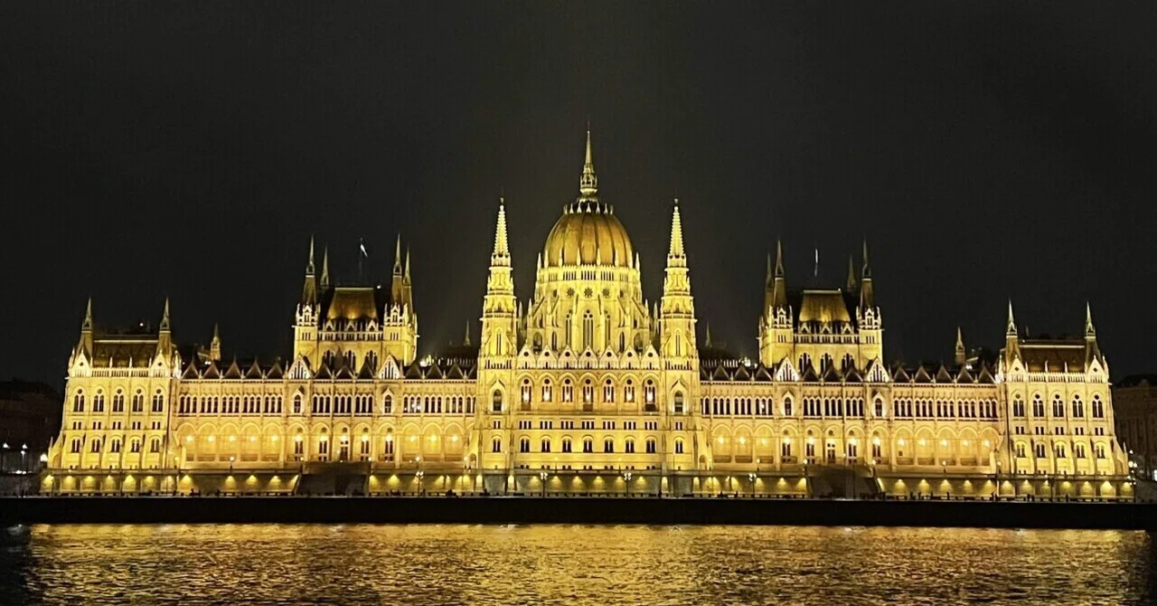 [Solo Trip to Central Europe] Budapest Thermal Bath Hopping｜藤吾 Tohgo