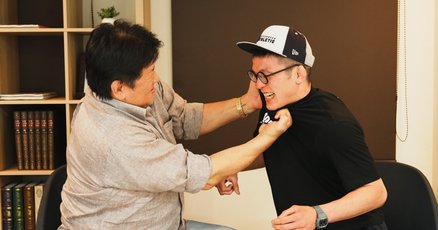 前田 日明 | 謹賀新年 明けましておめでとうございます。 本年も