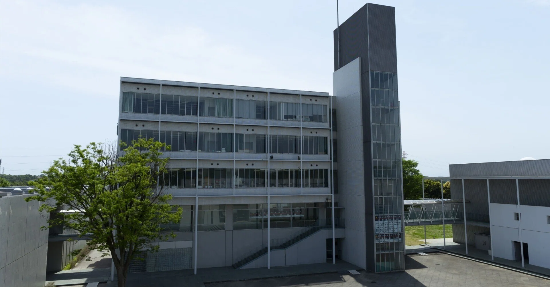 慶應湘南藤沢】ほぼ全員が推薦で慶應義塾大学へ｜英語受験LABO