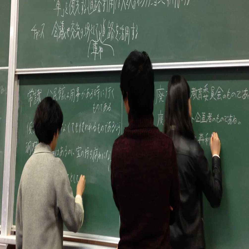 大学講義のリアル】自己紹介って楽しい！？｜ひょうどみわこ
